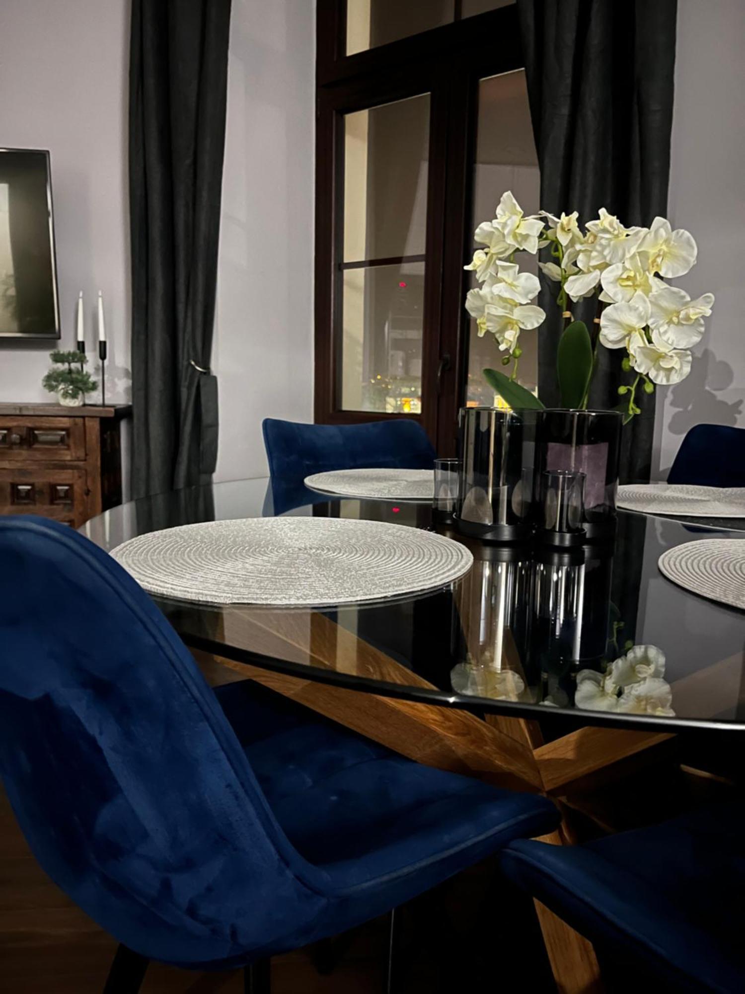 Apartamenty Luczkowskiego Z Widokiem Na Studnie 4 Chelm Bagian luar foto